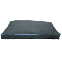 Load image into Gallery viewer, Henry Wag Brecon Adventure Bed