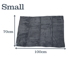 Load image into Gallery viewer, Henry Wag Water Absorbent Microfiber Towel for Dog